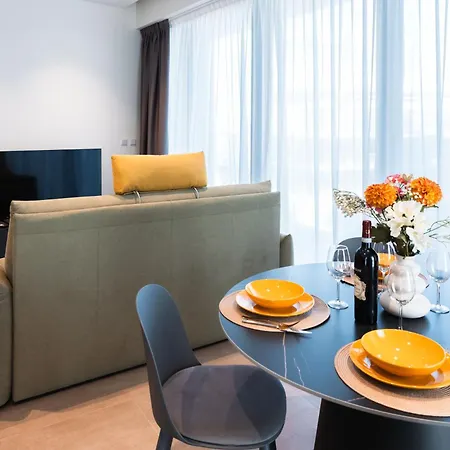 Mercury Tower Superb 1br W Rooftop Pool By Arco Collection Saint Julian's