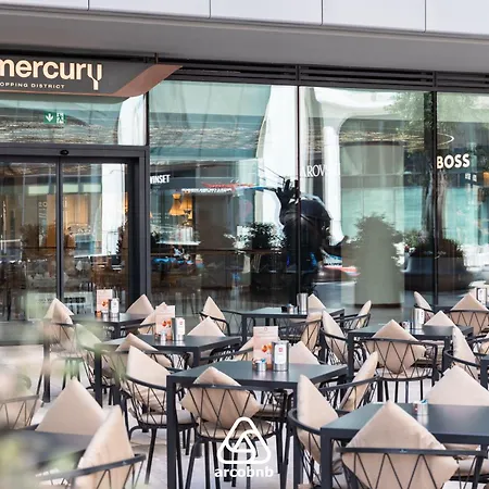 Lejlighed Mercury Tower Superb 1br With Rooftop Pool By Arcobnb