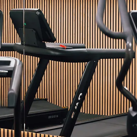 Mercury Tower Superb 1br W Rooftop Pool By Arco Collection *