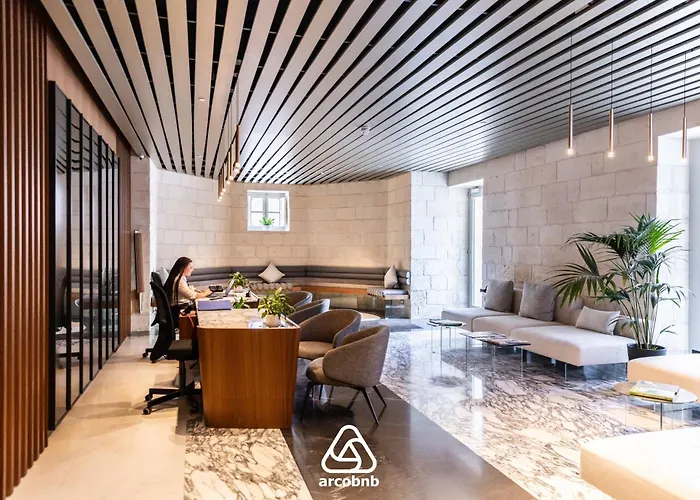 Mercury Tower Superb 1br W Rooftop Pool By Arco Collection *