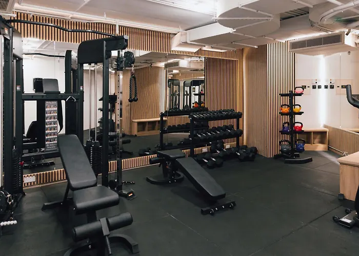 Mercury Tower Superb 1br W Rooftop Pool By Arco Collection